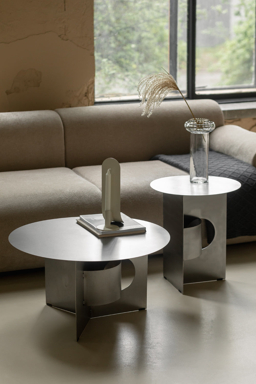 Coffee Table "Paper M"