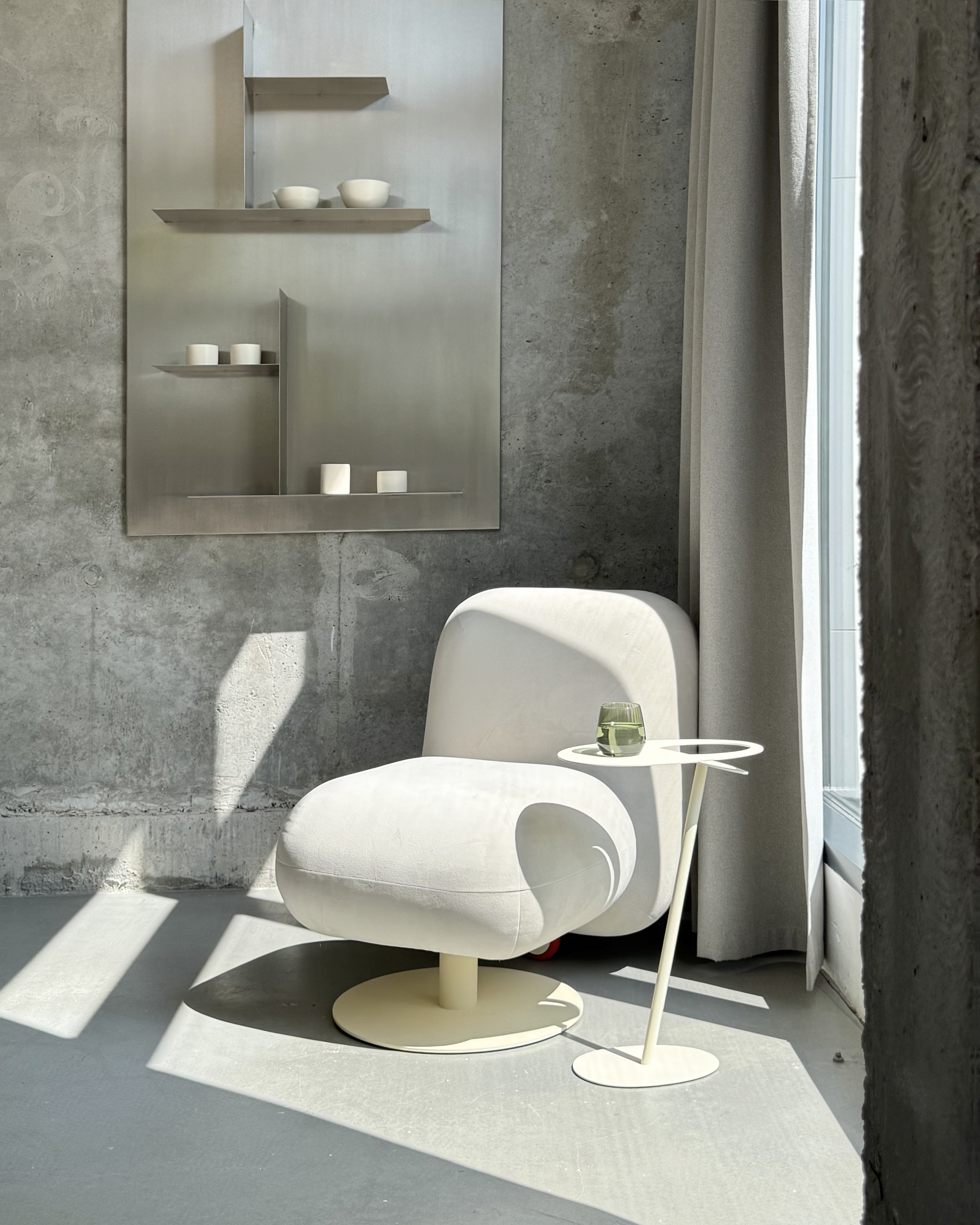 Side Table "Pop Open"